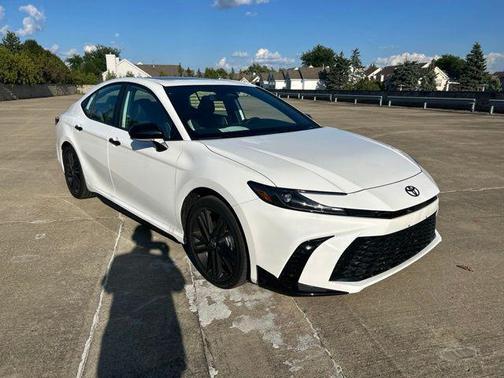 Ice Cap 2026 Toyota Camry Nightshade