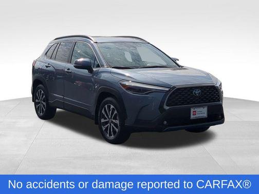 2024 Toyota Corolla Cross XLE