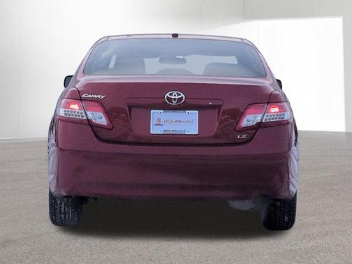 2011 Toyota Camry LE