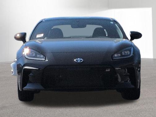 Raven 2026 Toyota GR86 Premium