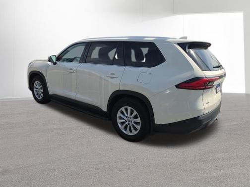 Coastal Cream 2024 Toyota Grand Highlander XLE