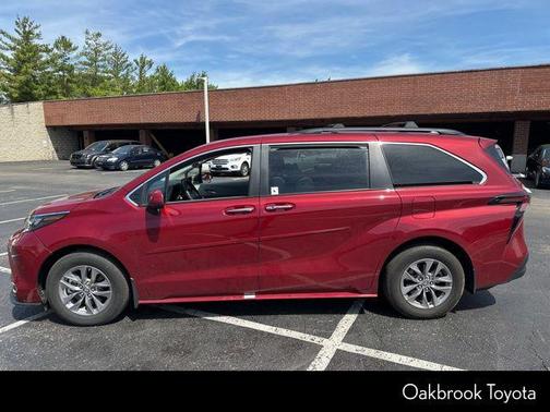 Ruby Flare Pearl 2024 Toyota Sienna XLE