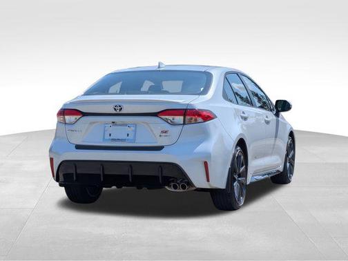 2025 Toyota Corolla Hybrid SE