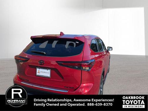 2025 Toyota Highlander XLE