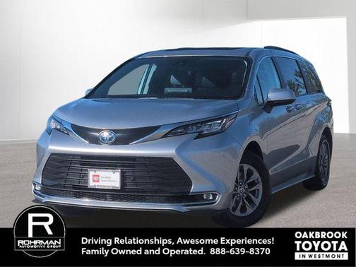 2023 Toyota Sienna XLE 8 Passenger