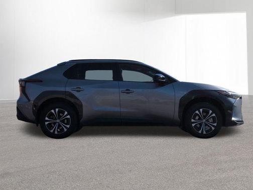 2023 Toyota bZ4X XLE