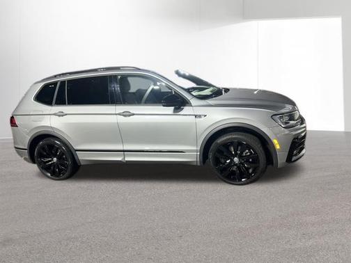 2021 Volkswagen Tiguan 2.0T SE R-Line Black 4MOTION