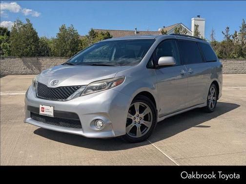2017 Toyota Sienna SE