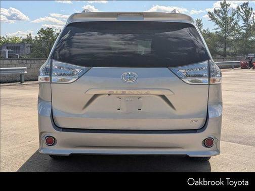 2017 Toyota Sienna SE