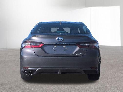 2024 Toyota Camry Hybrid SE