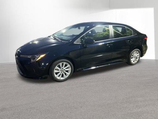 Midnight Black Metallic 2024 Toyota Corolla LE