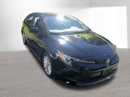Midnight Black Metallic 2024 Toyota Corolla LE