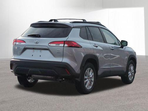 2025 Toyota Corolla Cross LE