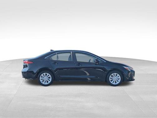 2025 Toyota Corolla Hybrid XLE