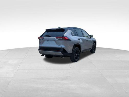 2025 Toyota RAV4 Hybrid SE