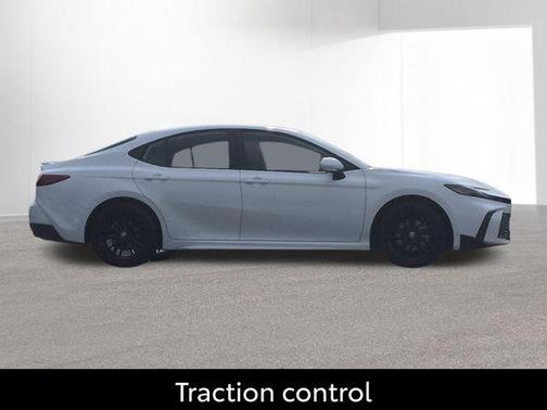Ice Cap 2026 Toyota Camry SE