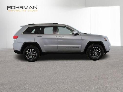 Photo 5 of 29 of 2017 Jeep Grand Cherokee Limited