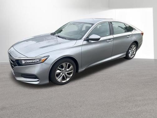 Lunar Silver Metallic 2018 Honda Accord LX
