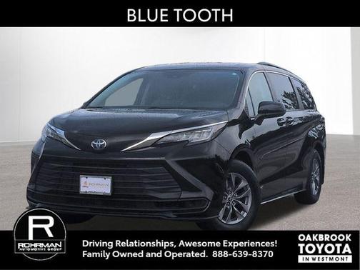 2021 Toyota Sienna LE