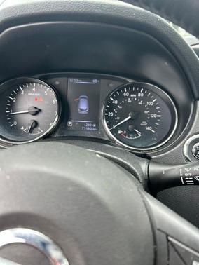 Palatial Ruby 2018 Nissan Rogue Sport SL