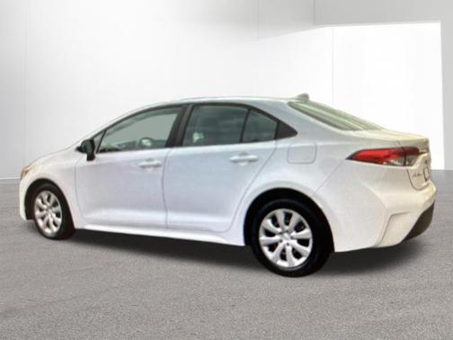 Ice Cap 2024 Toyota Corolla LE