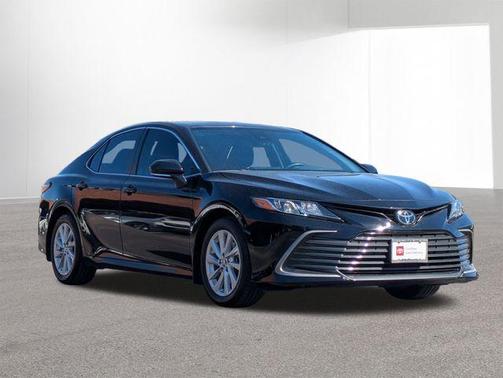 Midnight Black Metallic 2024 Toyota Camry LE