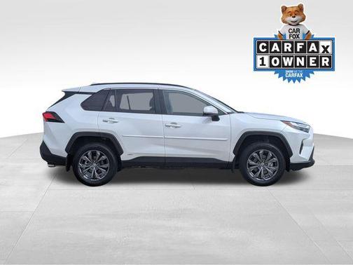 2024 Toyota RAV4 Hybrid XLE Premium