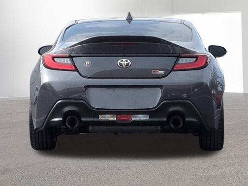 Pavement 2024 Toyota GR86 Premium