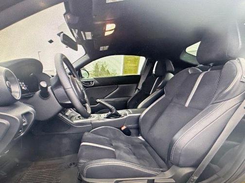 2024 Toyota GR86 Premium