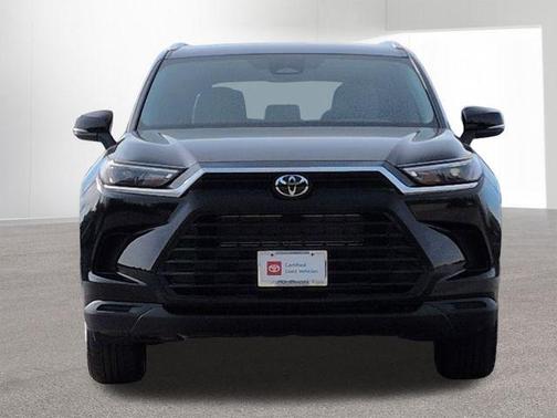Midnight Black Metallic 2026 Toyota Grand Highlander Hybrid XLE