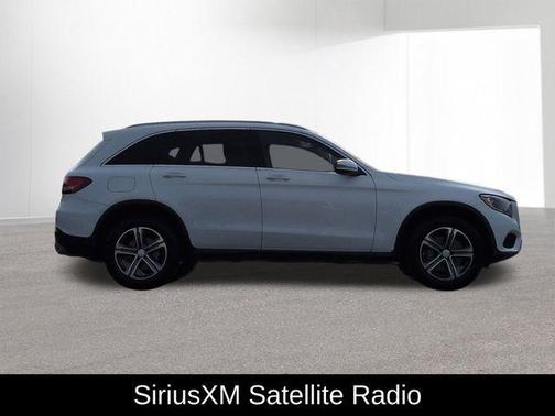 Polar White 2016 Mercedes-Benz GLC 300 4MATIC