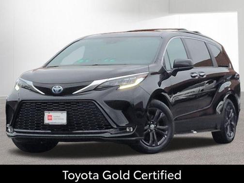 Midnight Black Metallic 2024 Toyota Sienna XSE 7 Passenger