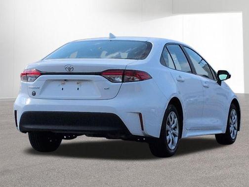 Ice Cap 2024 Toyota Corolla LE