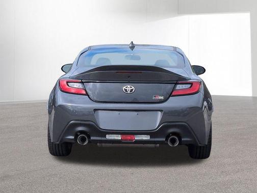 2025 Toyota GR86 Premium