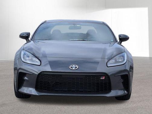 2025 Toyota GR86 Premium