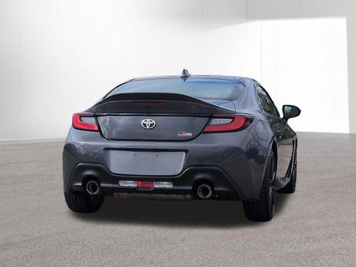 2025 Toyota GR86 Premium