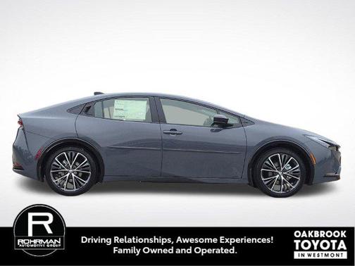 Guardian Gray 2027 Toyota Prius XLE