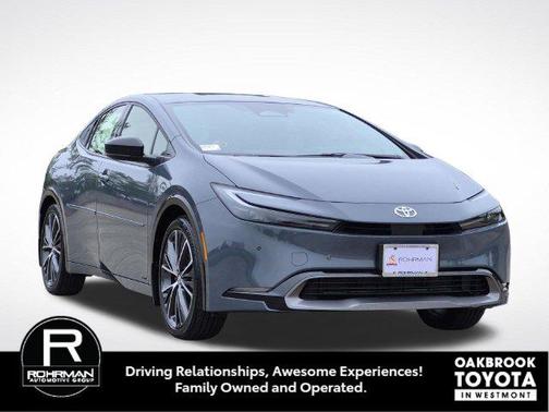 Guardian Gray 2027 Toyota Prius XLE