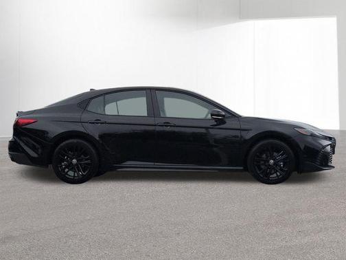 Midnight Black Metallic 2026 Toyota Camry SE