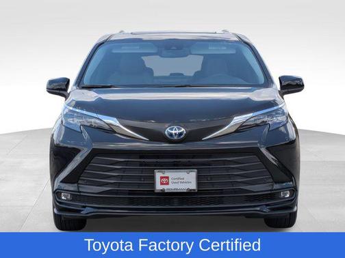 2025 Toyota Sienna XLE 7 Passenger