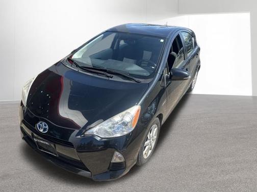 Black Sand Pearl 2013 Toyota Prius c Three