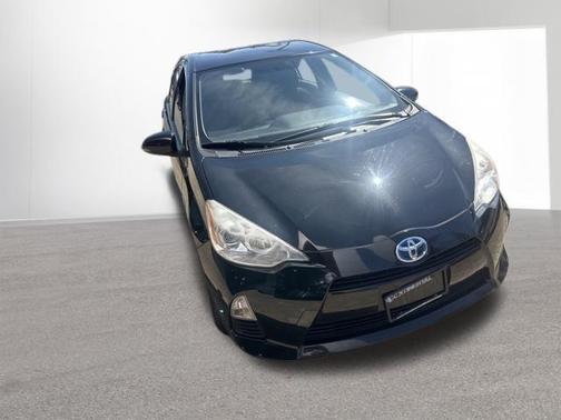 Black Sand Pearl 2013 Toyota Prius c Three