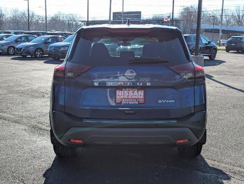 2022 Nissan Rogue SV