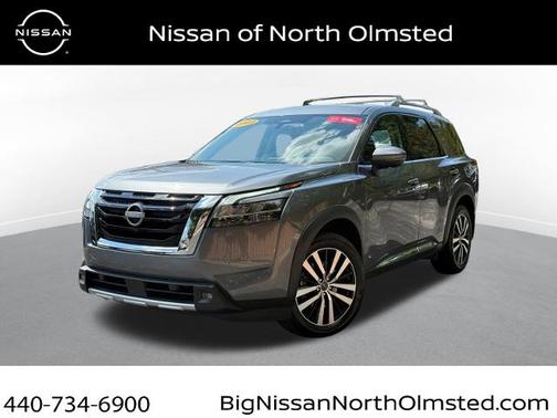 2023 Nissan Pathfinder Platinum