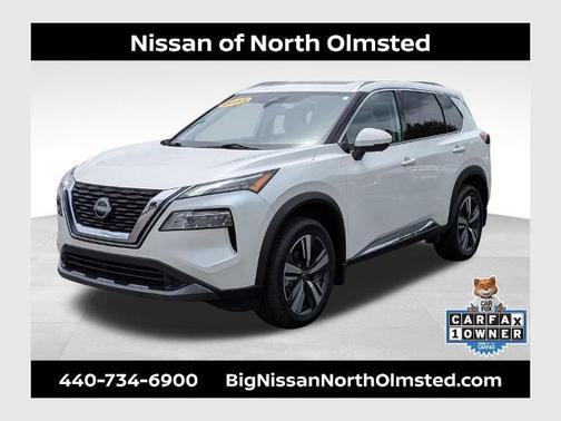White 2023 Nissan Rogue SL
