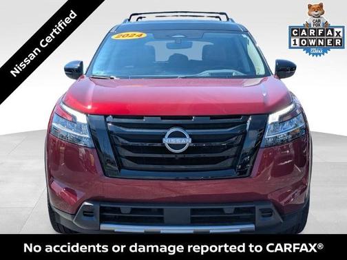 2t Red Blk Roof 2024 Nissan Pathfinder Platinum