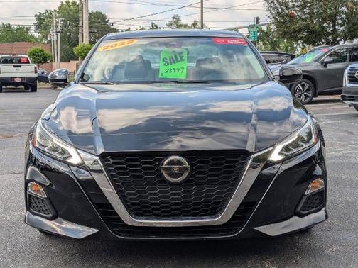 2022 Nissan Altima 2.5 SV
