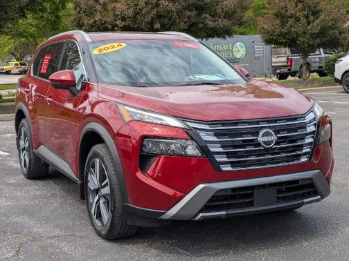 2024 Nissan Rogue SL