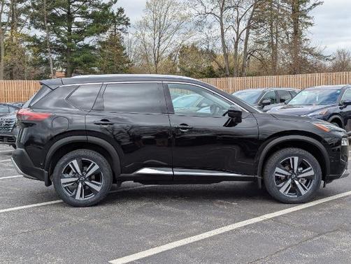 2022 Nissan Rogue Platinum