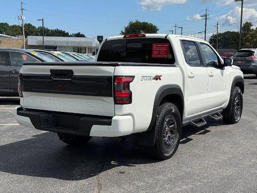 2025 Nissan Frontier PRO-4X